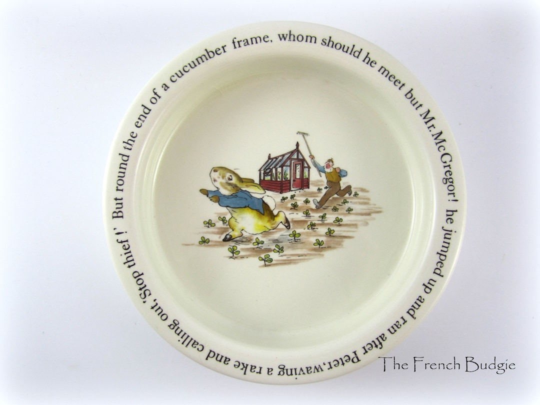 Wedgewood Beatrix Potter Vintage Peter Rabbit Bowl 6.5 Inch Fruit