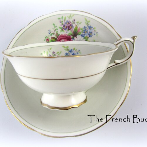 Paragon Double Warrant shops Pale Dove grey Vintage Teacup , Made in ENGLAND Tea Cup
