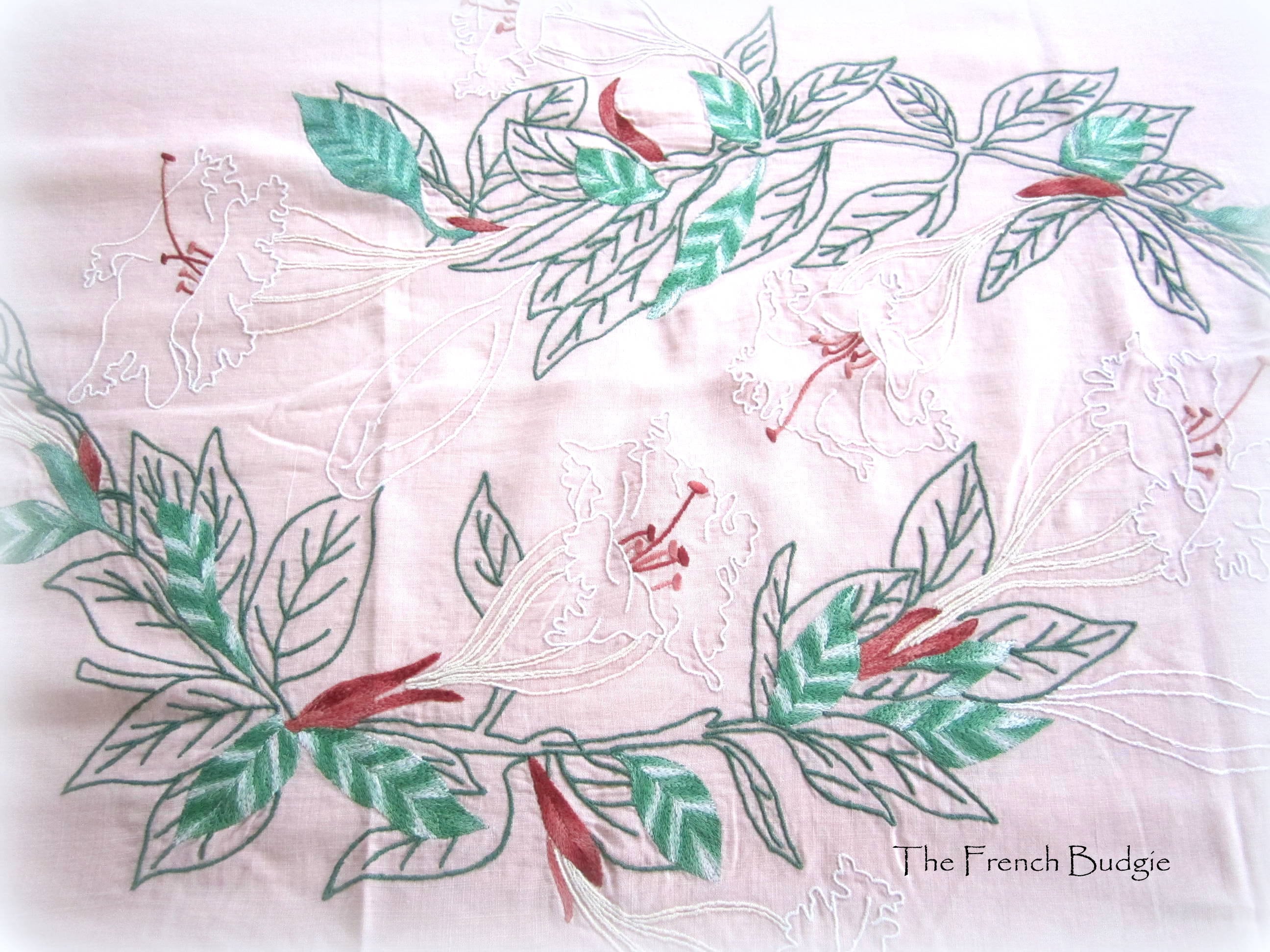 魅力的な大きなヴィンテージリネン機械刺繍花柄ピンクテーブルクロス