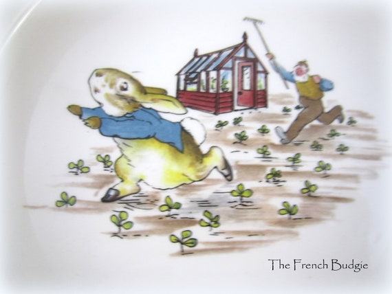 Wedgewood Beatrix Potter Vintage Peter Rabbit Bowl 6.5 Inch Fruit