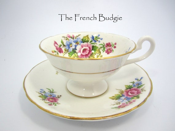 ロイヤルスタッフォードティーカップセット