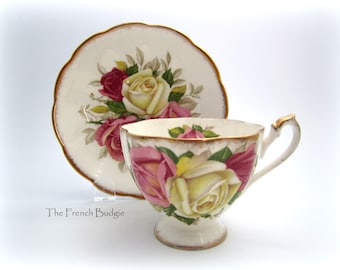 Queen Anne "Lady Sylvia" Vintage tekopp och fatset Tillverkad i England Tekopp