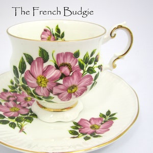 Elizabethan Pink &quot;Prairie Rose&quot; Vintage Teetasse und Untertassen-Set Made in ENGLAND Teetasse
