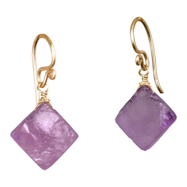 Hammer-faceted diamond shape amethyst  Modglam 241