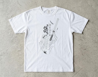 Camiseta Trafalgar D Water Law de One Piece, Comfort Colors 1717, Camiseta de anime.