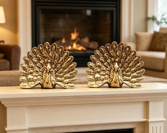 2 Retro Brass Peacock Opening Screen Ornaments - Home Desktop Decoration, Tea Pet Crafts Collection