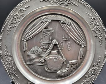 Vintage WMF Zinn-Geburtsteller aus Deutschland, geprägte Relief-Wandplakette für Kinderzimmer, ungraviertes Erinnerungsstück zur Taufe