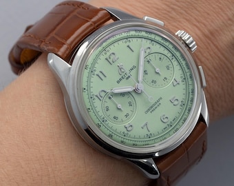 Breitling Premier B09 Chronograph AB0930 con quadrante verde pistacchio, restaurato.