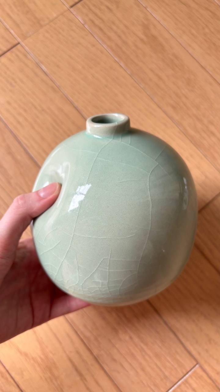 Tachikichi Vase - Etsy
