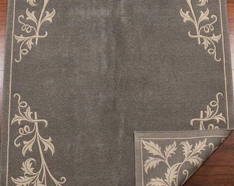 Tappeto in lana trapuntato a mano con bordo floreale grigio antracite (244 x 305 cm)