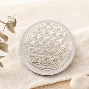Selenit Aufladeplatte Blume des Lebens | Heilige Geometrie Kristall | Reiki Heilkissen | Spirituelles Geschenk