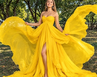 Unique Romantic wedding gown frill dress