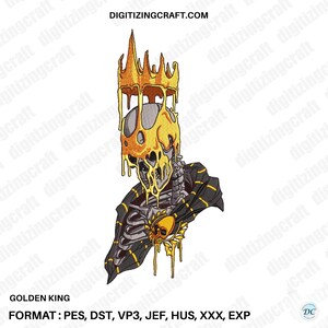 Puede incluir: Un diseño de bordado que presenta una calavera gris con una corona dorada derretida que gotea sobre el cráneo. La calavera está envuelta en una capa gris oscuro con detalles dorados y un emblema dorado en el pecho. El texto dice DIGITIZINGCRAFT.COM.