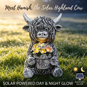 Solar Highland Cow Garden Statue, Cute Farmhouse Outdoor Decor with LED Light Flowers, Rustic Resin Cow Figurine Yard Art, Cow Lover Gift