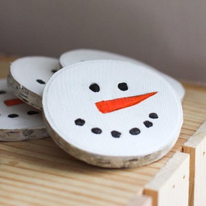 Christmas Snowman Wooden Drinking Coasters // Holiday and Christmas Decor // Gift Ideas // Stocking Stuffer