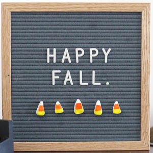 FALL/Halloween Letter Board Ornaments (Pack of 5- CANDY CORN) / Felt Letter Board Accessories