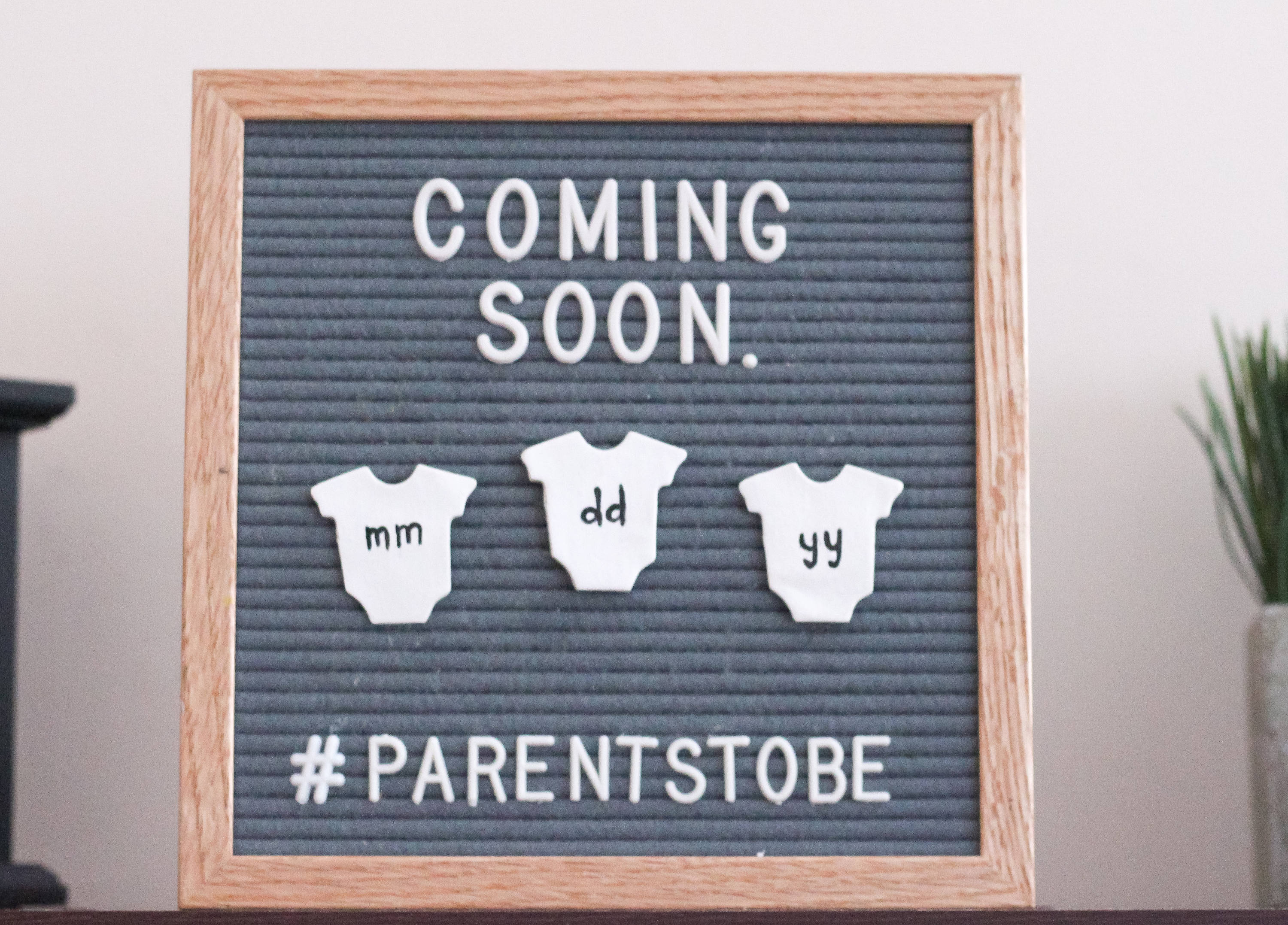 Custom PREGNANCY ANNOUNCEMENT Letter Board Ornaments/ Onesies Etsy