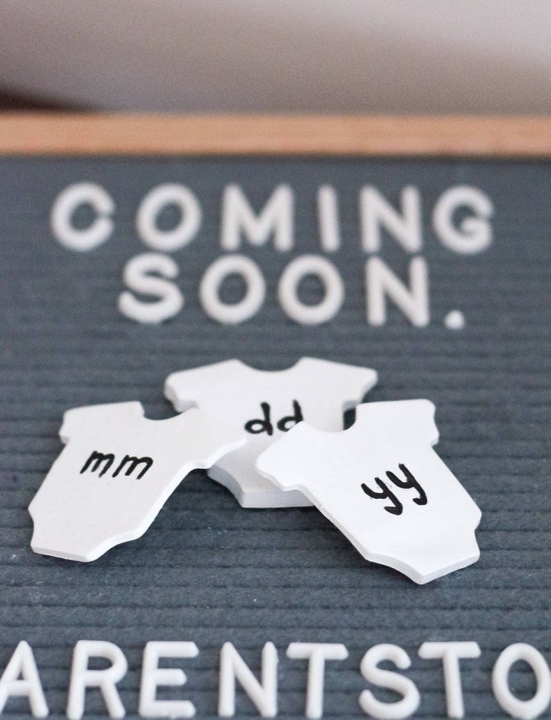 Download Custom PREGNANCY ANNOUNCEMENT letter board ornaments/ Onesies | Etsy