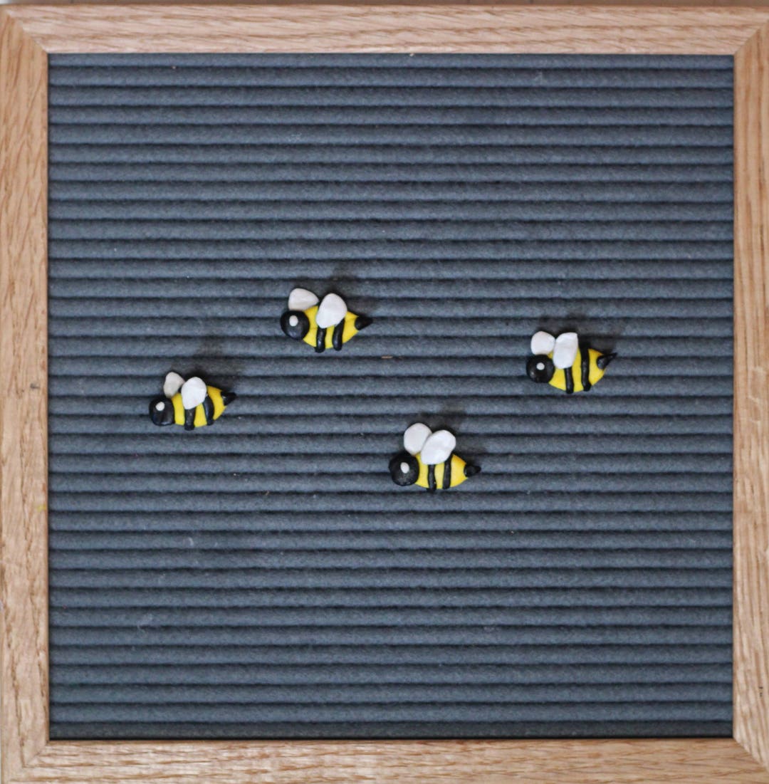 Bee Letter Racks BEE LETTERBOARD ORNAMENTS (pack of 4) / Felt Letter Board Accessories ...