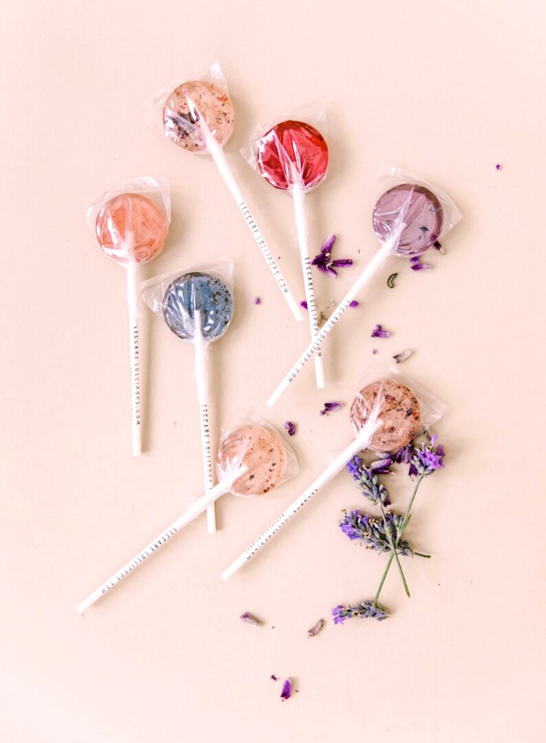 Flower Lollipops // Lavender Marshmallow // Floral Lollipops // Unique Wedding Favor // Purple Wedding Favor // Spring Wedding // 10 count image 8