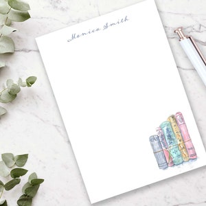 Personalized Book Lover Notepad: Watercolor Books Stationery