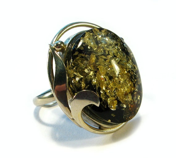 double finger diamond ring