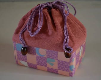 Kinchaku drawstring purse, chirimen, Japanese handbag