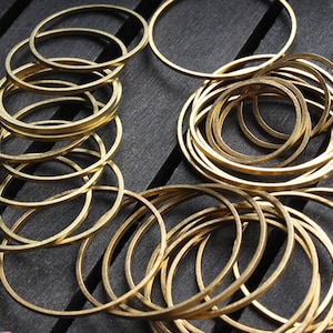 100pcs Raw Brass Hollow Circle Rings Pendants Charms,Raw Brass Round Findings, Brass Wire Frame, Geometric Findings, Jewelry Supplies, 136 image 1