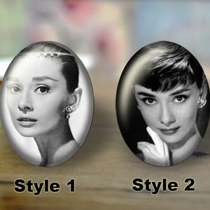 Handmade Oval Photo Glass Cabochons, Flat back Cabos, Photo glass cabochons, Illustration cabochons, Digital cabochons, Dome cab cabochons
