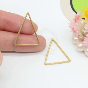 100 pièces breloques pendentifs triangle creux en laiton brut, pièces triangulaires en laiton brut, cadre en fil de laiton, pièces géométriques, fournitures pour bijoux, H145