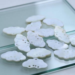 10 stuks 25 x 15 mm parelmoer Cloud Group Connector, natuurlijke parelmoer kralen, schelp hanger, witte schelp kralen DIY, sieraden maken, 19