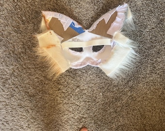 Two color cat mask