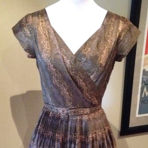 Vintage 1950s Paisley Pleated Dress by Elegance | 32 Bust | Full Skirted 1950s Dress | Petite