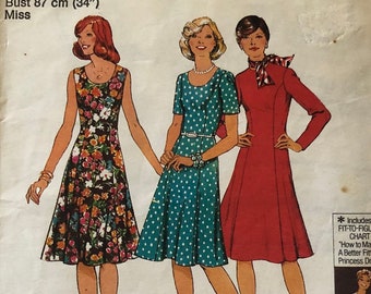 Vintage 1976 Style 1234 Panelled Dress Sewing Pattern | Bust 34 | 1970s Dress