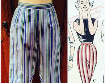 Vintage 1950s Striped Capri Ladies Shorts: 22 Waist, 50s Petite, 1950s XS Ladies Shorts