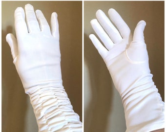 Vintage 1950s White Ruched 6-button Length Gloves | 1950s Ruched Gloves