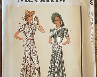 Patron McCall's 8142.A5 - Robes