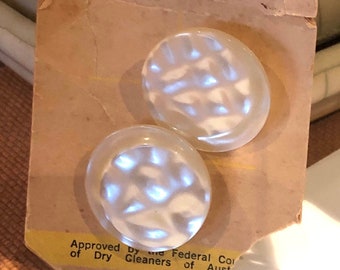 Mid 1960s Leda PearlLucite Buttons on Card x 2 |  Leda Deadstock | 1960s Buttons