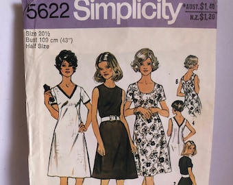 Vintage 1977 Simplicity 5622 Dress Pattern in 3 Styles | Bust 43 | Uncut | As Is