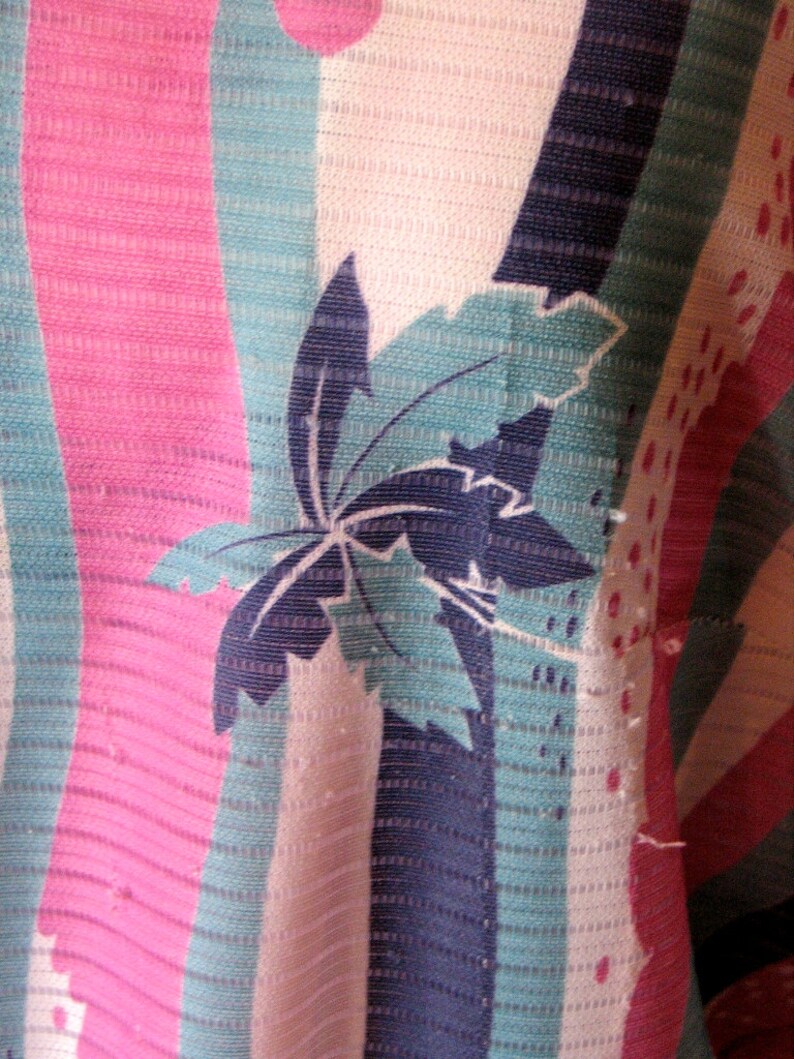 37 Bust Vintage 1970s Tropical Palm Tree Dress
