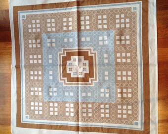 Vintage 1960s Geometrisch Braun und Blau Mid-Century Baumwolle Tischdecke