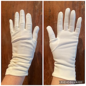 Vintage 1950s Off-White Classic 4-button Length Gathered Gloves | 1950s Gloves