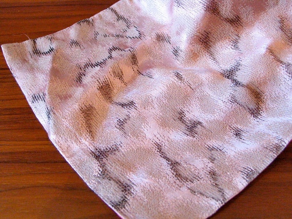Vintage 1940s Pink Silk Scarf | 1940s - image 8