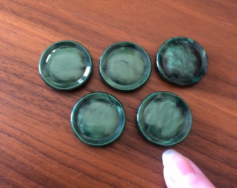 Vintage 1940s Medium Green Bakelite Buttons x 5 | 1940s buttons | 2.5 cm Medium buttons