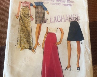 Vintage 1971 Style 2802 Women's Skirts pattern | Waist 27 | Partially Used Skirt Pattern