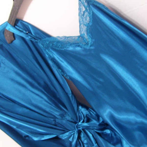 Liquid Satin,  Waltz Short,  Robe, Night Gown Set. Teal Blue, Honeymoon Bridal Sexy Sleepwear Morgan Taylor, Plus Size 2X,