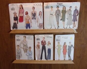 Vogue Pattern 2657 Tops, Vogue 1441, Vogue 7998, Vogue 9537, Vogue 8666, Dress, No waist Pants, wrap blouse, Shirtwaist dress, sexy tops