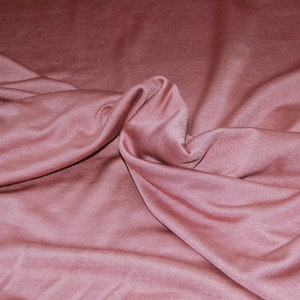 silk jersey, dusty rose, altrosa, luxury silk fabric, 70 silk, 30 Viskose, fabric image 4