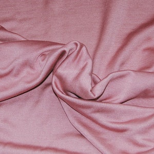 silk jersey, dusty rose, altrosa, luxury silk fabric, 70 silk, 30 Viskose, fabric image 3