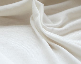 silk jersey, color off white, creme, silk jersey, sold by the meter, one unit = 0.5 meters, real silk